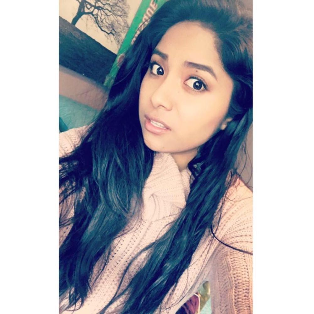 Meet your Posher, Maria